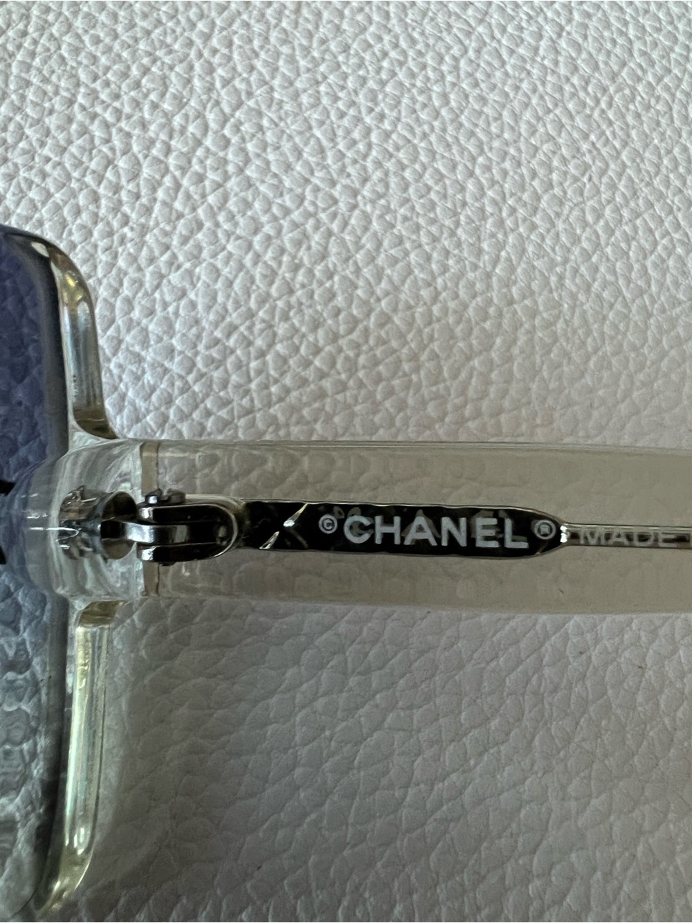 Authentic used Woman Chanel Sunglasse - Picture 4 of 11